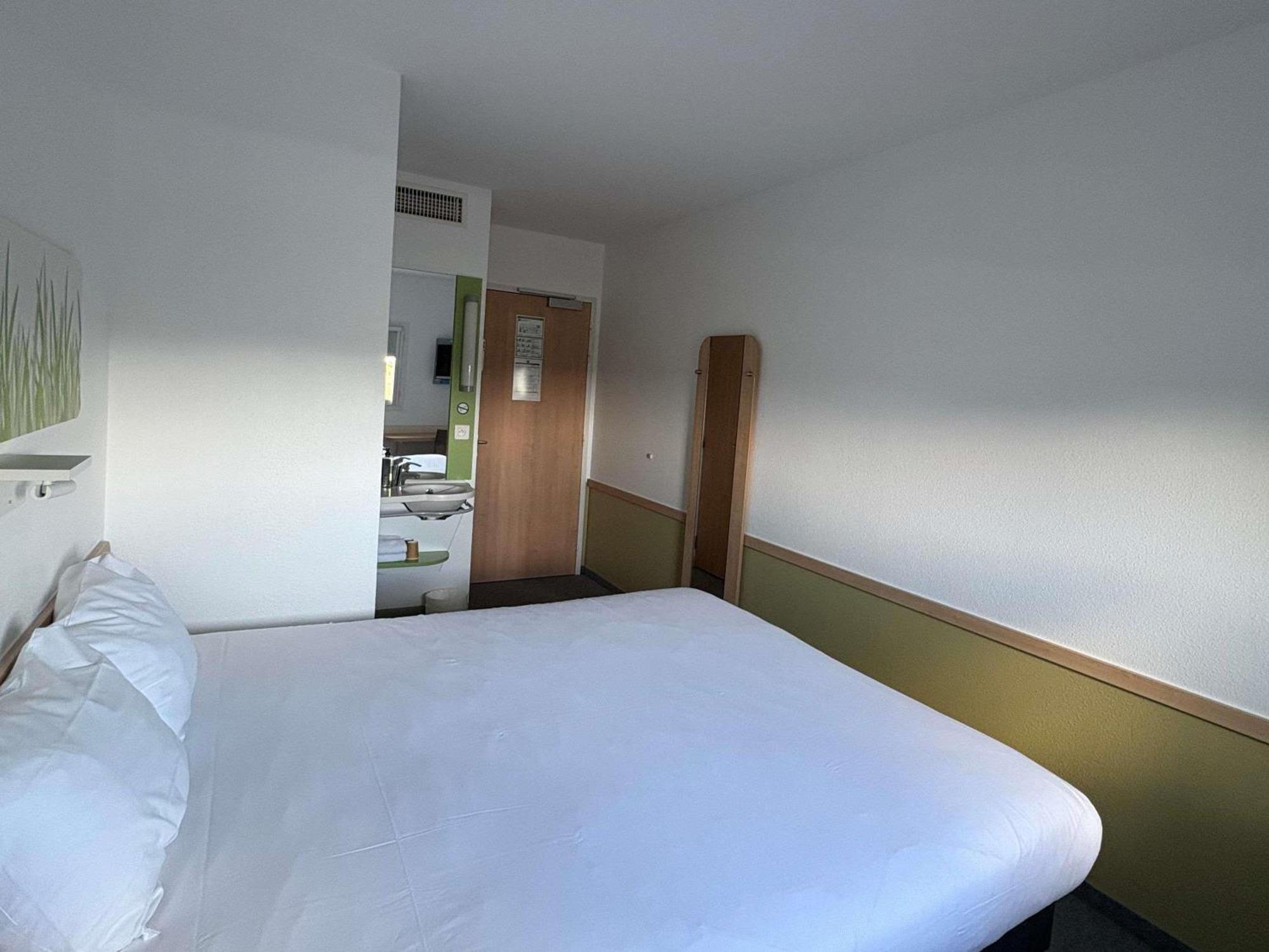Ibis Budget Ancenis Mesanger Экстерьер фото