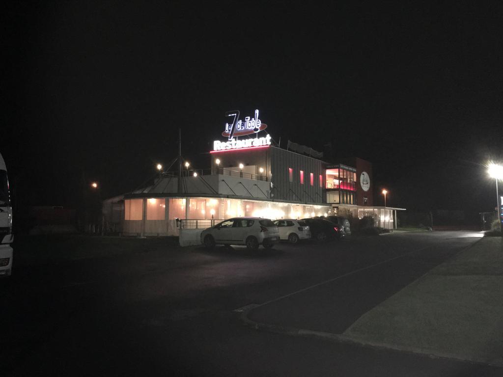 Ibis Budget Ancenis Mesanger Экстерьер фото