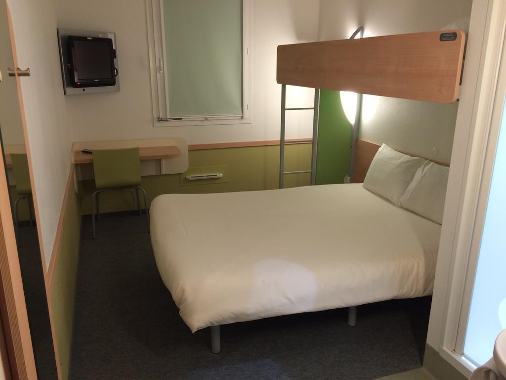 Ibis Budget Ancenis Mesanger Экстерьер фото